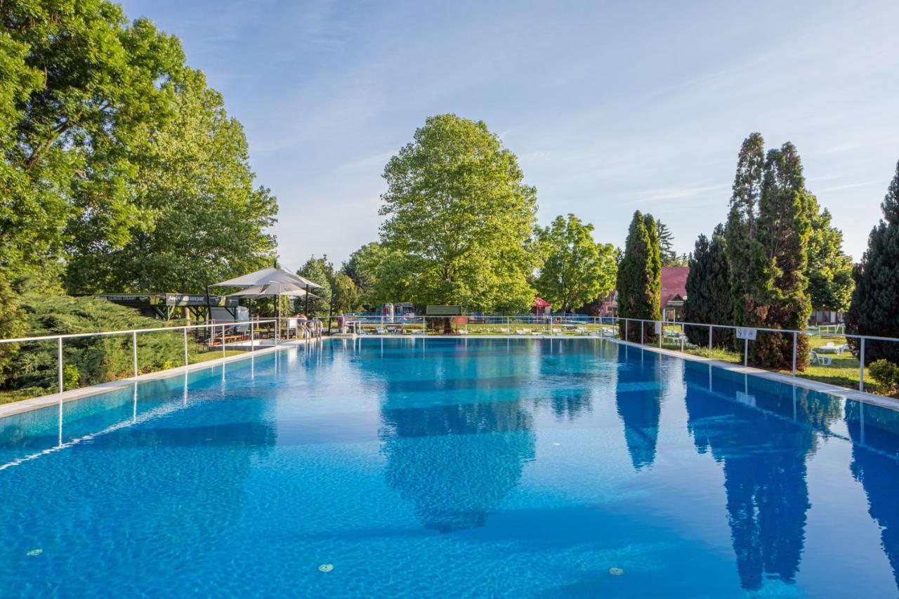 Kehida Termal Resort & Spa เคฮีดาคุชทานี ภายนอก รูปภาพ